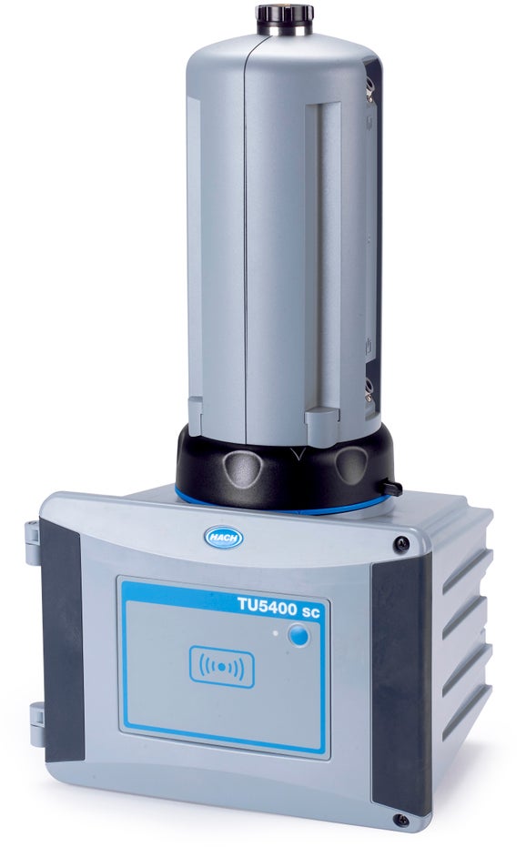 TU5400sc ultrahög precision lågområdes laserturbidimeter med flödesgivare, automatisk rengöring, RFID och systemkontroll, ISO-version